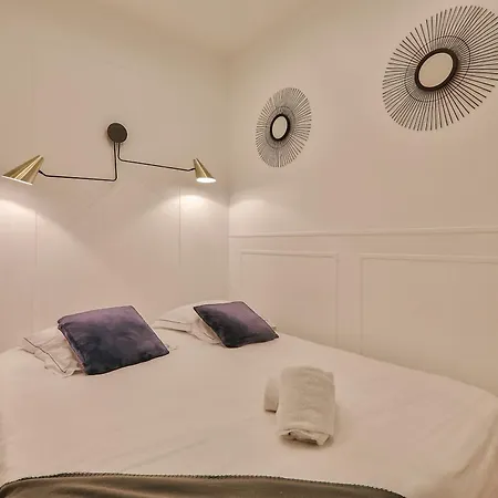 Apartment Urbanflat 34 - Spacious & Bright Parisian *